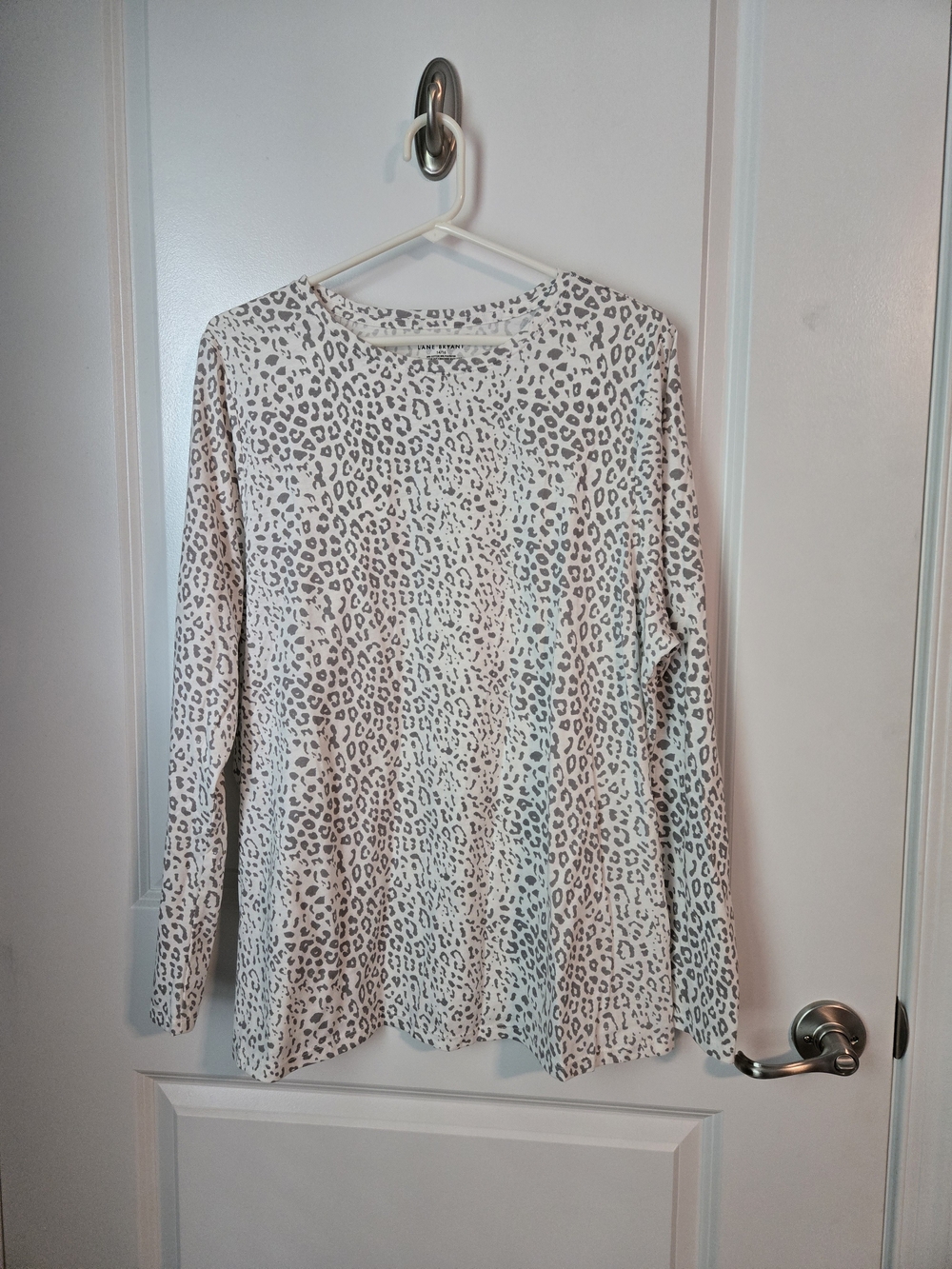 Lane Bryant Long Sleeve Leopard Print Tee - White and Gray